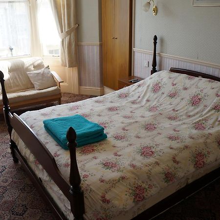 The Captain Guesthouse Scarborough Luaran gambar