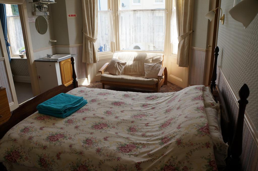 The Captain Guesthouse Scarborough Luaran gambar